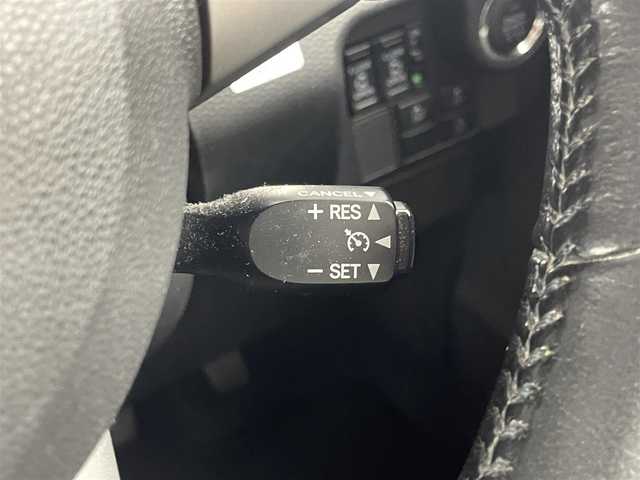 トヨタ ルーミー カスタムG S 山形県 2018(平30)年 9.2万km パールホワイトⅢ (株)IDOMが運営する【じしゃロン山形店】の自社ローン専用車両になります。/こちらは現金またはオートローンご利用時の価格です。/自社ローンご希望の方は別途その旨お申付け下さい。/純正９型ナビ（ＢＴ，フルセグＴＶ）　/バックカメラ　/ビルトインＥＴＣ２．０　/前後ドラレコ　/クルーズコントロール　/コーナーセンサー　/衝突軽減ブレーキ　/両側電動スライドドア　/純正１４インチＡＷ　/ＬＥＤライト