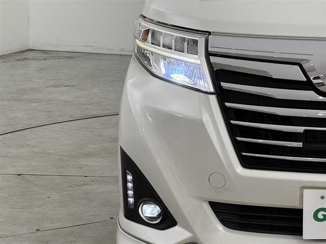 トヨタ ルーミー カスタムG S 山形県 2018(平30)年 9.2万km パールホワイトⅢ (株)IDOMが運営する【じしゃロン山形店】の自社ローン専用車両になります。/こちらは現金またはオートローンご利用時の価格です。/自社ローンご希望の方は別途その旨お申付け下さい。/純正９型ナビ（ＢＴ，フルセグＴＶ）　/バックカメラ　/ビルトインＥＴＣ２．０　/前後ドラレコ　/クルーズコントロール　/コーナーセンサー　/衝突軽減ブレーキ　/両側電動スライドドア　/純正１４インチＡＷ　/ＬＥＤライト