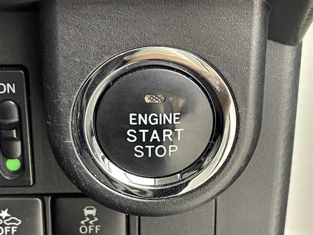 トヨタ ルーミー カスタムG S 山形県 2018(平30)年 9.2万km パールホワイトⅢ (株)IDOMが運営する【じしゃロン山形店】の自社ローン専用車両になります。/こちらは現金またはオートローンご利用時の価格です。/自社ローンご希望の方は別途その旨お申付け下さい。/純正９型ナビ（ＢＴ，フルセグＴＶ）　/バックカメラ　/ビルトインＥＴＣ２．０　/前後ドラレコ　/クルーズコントロール　/コーナーセンサー　/衝突軽減ブレーキ　/両側電動スライドドア　/純正１４インチＡＷ　/ＬＥＤライト