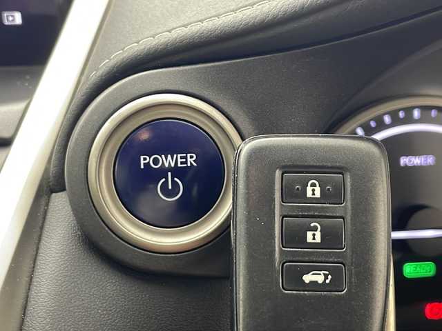 レクサス ＮＸ 300h バージョンL 秋田県 2020(令2)年 4万km ソニッククォーツ 4WD/純正ナビ（フルセグTV CD　DVD BT AMFMチューナー）/衝突被害軽減システム/レーンキープアシスト/コーナーセンサー後方 /クルーズコントロール/ドライブレコーダー前方/パドルシフト/クリアランスソナー/電動リアゲート/バック 全方位カメラ/ETC2.0/オートホールド/自動パーキングブレーキ/全席シートヒーター/全席パワーシート/前席エアシート/シートメモリー/レザーシート/革巻きステアリング/ステアリングヒーター/純正18インチアルミホイール装着/LEDヘッドライト フォグランプ/オートマチックハイビーム/純正フロアマット/電動格納ミラー/横滑り防止/ダブルサイドエアバッグ/カーテンエアバッグ/盗難防止装置/保証書/ウィンカーミラー