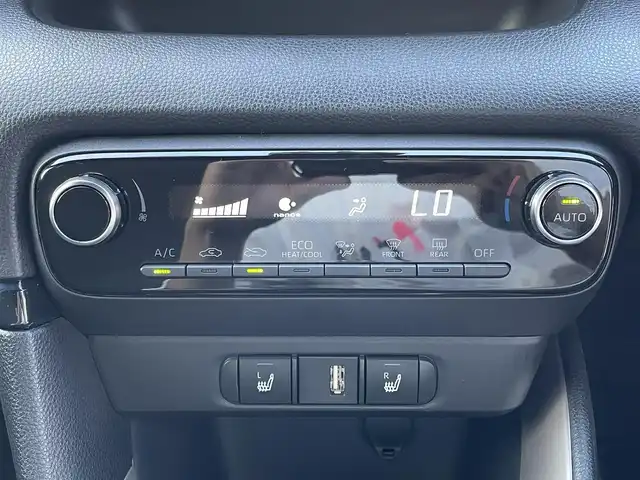 トヨタ ヤリス Z 群馬県 2020(令2)年 1.6万km ブラック 純正ディスプレイオーディオ/　BTオーディオ/Miracast/USB/ナビ/バックカメラ/前後ドライブレコーダー/前席シートヒーター/ビルトインETC　Ver2.0/スマートキー/トヨタセーフティセンス/・プリクラッシュセーフティ/・レーンディパーチャーアラート/・クリアランスソナー/・オートマチックハイビーム/ロードサインアシスト/レーダークルーズコントロール/LEDライト/純正フロアマット/純正ドアバイザー/電動格納ミラー/取扱説明書/スペアーキー１本