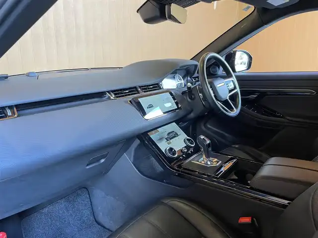 ランドローバー レンジローバーイヴォーク Rダイナミック S 愛知県 2022(令4)年 4万km サントリーニブラック ブラックデザイン/純正ナビ/360度カメラ/AppleCarPlay/黒革シート/シートヒーター/アダプティブクルーズコントロール/レーンキープ/ブラインドスポット/電動リアゲート/LEDヘッドライ/ 純正20インチ黒アルミホイール