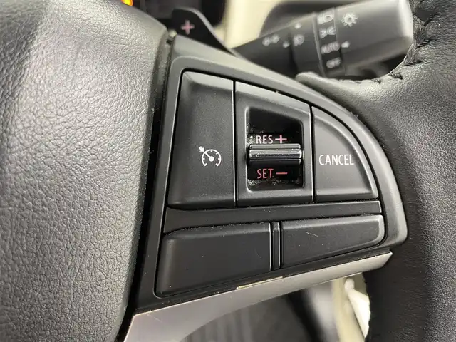 スズキ クロスビー HYBRID MZ 福井県 2018(平30)年 5.4万km キャラバンアイボリーパールメタリック/ホワイト 2トーンルーフ ワンオーナー/４WD/ターボ/純正ナビ【CN-RZ746W】/CD/DVD/フルセグTV/Bluetooth/SD/AM/FM/バックカメラ /衝突軽減ブレーキ/レーンキープアシスト/ビルトインETC/プッシュスタート/スペアキー/純正ドライブレコーダー/シートヒーター /革巻きステアリング/ステアリングリモコン/ステアリングチルド機構/オートライト /LED/フォグランプ/リアワイパー/純正１６インチアルミ/純正フロアマット