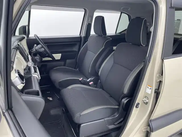 スズキ クロスビー HYBRID MZ 福井県 2018(平30)年 5.4万km キャラバンアイボリーパールメタリック/ホワイト 2トーンルーフ ワンオーナー/４WD/ターボ/純正ナビ【CN-RZ746W】/CD/DVD/フルセグTV/Bluetooth/SD/AM/FM/バックカメラ /衝突軽減ブレーキ/レーンキープアシスト/ビルトインETC/プッシュスタート/スペアキー/純正ドライブレコーダー/シートヒーター /革巻きステアリング/ステアリングリモコン/ステアリングチルド機構/オートライト /LED/フォグランプ/リアワイパー/純正１６インチアルミ/純正フロアマット