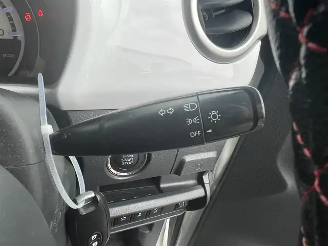 スズキ ハスラー G ターボ 熊本県 2014(平26)年 7.4万km パールホワイト (株)IDOMが運営する【じしゃロン熊本店】の自社ローン専用車両になります。こちらは現金またはオートローンご利用時の価格です。自社ローンご希望の方は別途その旨お申付け下さい　/カーオディオ（CX211BK）/CD/シートヒーター/衝突被害軽減ブレーキ/ハロゲンヘッドライト/スマートキー