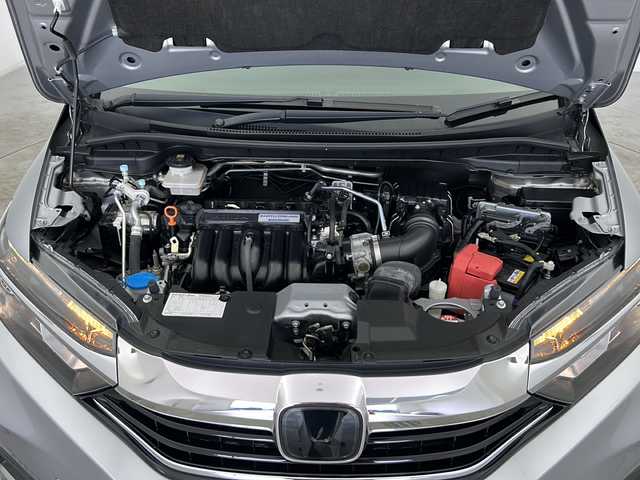 ホンダ シャトル ハイブリッド ホンダセンシング 宮城県 2022(令4)年 2.9万km ルナシルバーM ホンダセンシング/・衝突軽減ブレーキ/・誤発進制御/・オートハイビーム/・アダブティブクルーズコントロール/・路外逸脱抑制機能/・標識認識システム/・レーンキープアシスト//社外SDナビ(CN-B311B)//Bluetooth//バックカメラ//社外フロアマット//スマートキー//オートライト//ETC