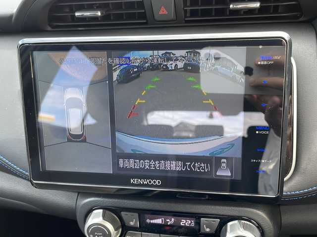 日産 キックス オーテック 佐賀県 2024(令6)年 0.8万km ブリリアントホワイトパール ワンオーナー/社外ナビ（MDV-S810F）/フルセグTV/DVD/Bluetooth/アラウンドビューモニター/プロパイロット/エマージェンシーブレーキ/前後クリアランスソナー/ETC/コンビレザーシート/前席シートヒーター/ハンドルヒーター/インテリジェントルームミラー/ルーフレール/LEDヘットライト/フォグライト/純正17インチアルミホイール/プッシュエンジンスタート/スマートキー×２/取説・保証書