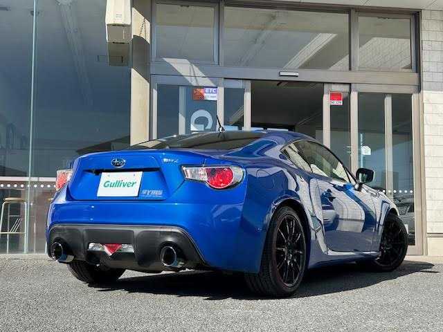 スバル ＢＲＺ S 埼玉県 2013(平25)年 7.5万km WRブルーマイカ STMSマフラー/純正マフラー積み込み/RAYSアルミホイール/デュアルエアコン/VSCスポーツ/SDナビ/バックカメラ/ETC/Bluetooth/フルセグTV/オートライト