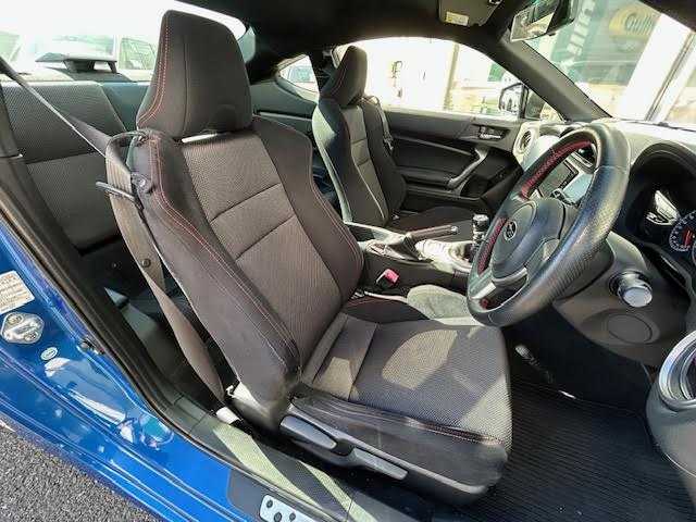 スバル ＢＲＺ S 埼玉県 2013(平25)年 7.5万km WRブルーマイカ STMSマフラー/純正マフラー積み込み/RAYSアルミホイール/デュアルエアコン/VSCスポーツ/SDナビ/バックカメラ/ETC/Bluetooth/フルセグTV/オートライト