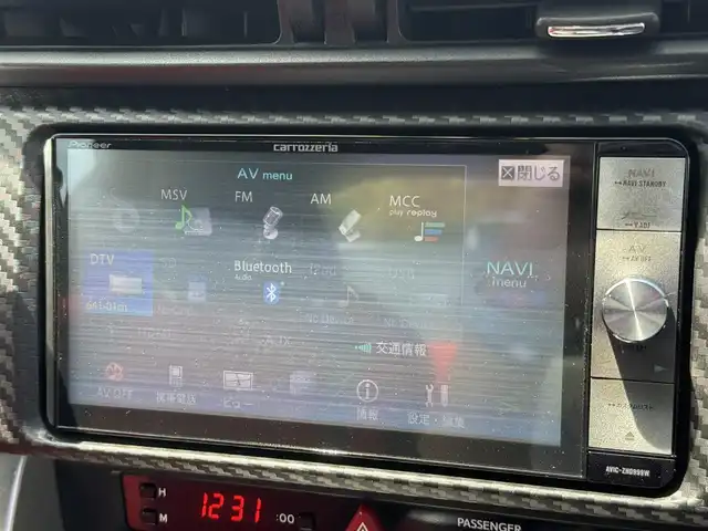 トヨタ ８６ GT リミテッド 三重県 2015(平27)年 3.1万km クリスタルホワイトパール ワンオーナー /TRDフロントスポイラー/TRDサイドスカート/TRDリヤトランクスポイラー/TRDリヤサイドスポイラー/TRDハイレスポンスマフラー/BBS 18インチアルミホイール/カロッツェリアHDDナビ・地デジTV/・DVD/CD/・Bluetooth/バックカメラ/クルーズコントロール/革/アルカンターラコンビシート/前席シートヒーター /ETC/LEDクリアランス付HIDヘッドランプ/・オートライト/フォグライト/プッシュエンジンスタート/スマートキー×2/新車時保証書/取扱説明書