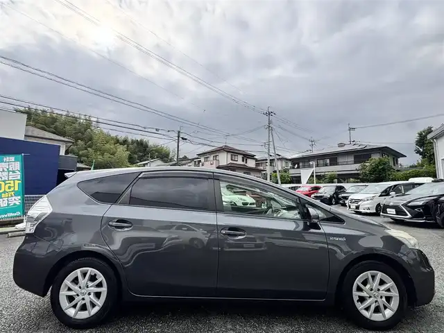 トヨタ プリウス α S 熊本県 2013(平25)年 7.9万km グレーメタリック アルパイン9型ナビ（EX009V)/【フルセグTV/CD/DVD/Bluetooth】/バックカメラ/純正16インチAW/ビルトインETC/プッシュスタート/スマートキー/ウィンカーミラー/オートライト/カーテンエアバック/純正フロアマット/保証書/取扱説明書