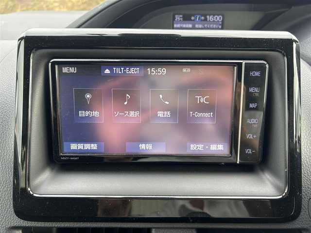 トヨタ ヴォクシー V 富山県 2019(平31)年 6.6万km ブラック 4WD/クルーズコントロール/コーナーセンサー/衝突被害軽減システム/レーンキープアシスト/横滑り防止装置/盗難防止装置/オートマチックハイビーム/電動両側パワースライドドア/フロントワイパーデアイサー/純正SDナビ/フルセグTV/ドライブレコーダー/Bluetooth/DVD再生/バックカメラ/ビルトインETC/シートヒーターD＋N席/ドアバイザー