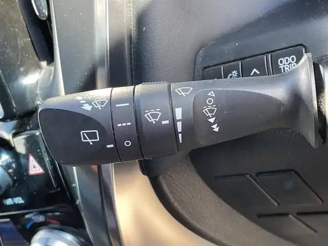 トヨタ アルファード S タイプゴールド 愛知県 2021(令3)年 3.7万km ホワイトパールクリスタルシャイン スマートキー/プッシュスタート/ツインサンルーフ /純正ディスプレイオーディオナビ/フルセグTV/BT/DVDデッキ/バックカメラ/純正フリップダウンモニター/ビルトインETC/純正18インチAW/両側パワースライドドア /パワーバックドア/トヨタセーフティセンス/レーダークルーズコントロール/クリアランスソナー/前後ドライブレコーダー/ハーフレザーシート/オットマン/取説、保証書/スペアキー