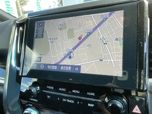 トヨタ アルファード S タイプゴールド 愛知県 2021(令3)年 3.7万km ホワイトパールクリスタルシャイン スマートキー/プッシュスタート/ツインサンルーフ /純正ディスプレイオーディオナビ/フルセグTV/BT/DVDデッキ/バックカメラ/純正フリップダウンモニター/ビルトインETC/純正18インチAW/両側パワースライドドア /パワーバックドア/トヨタセーフティセンス/レーダークルーズコントロール/クリアランスソナー/前後ドライブレコーダー/ハーフレザーシート/オットマン/取説、保証書/スペアキー