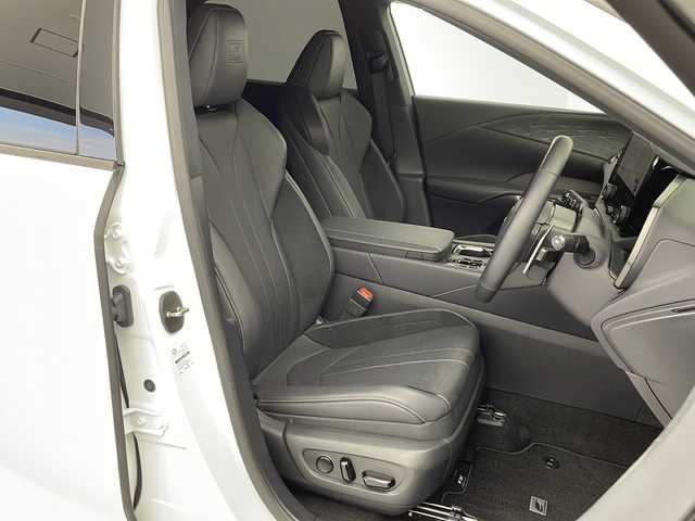 レクサス ＲＸ 500h Fスポーツパフォーマンス 茨城県 2023(令5)年 0.6万km ホワイトノーヴァガラスフレーク １４インチ純正ディスプレイオーディオ　全周囲モニター　ＥＴＣ２．０　パノラマルーフ　追従クルコン　シートエアコン　置くだけ充電　ＢＳＭ　ＨＵＤ　ステアリングヒーター　ＬＥＤライト　コーナーセンサー