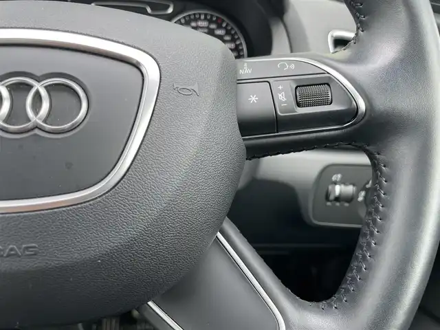 アウディ Ｑ３ 2．0 TFSI クワトロ 211PS 石川県 2015(平27)年 2.7万km 白 純正18incAW/純正HDDナビ/バックカメラ/前後ソナー/ドライブレコーダー(全方位型)/キーレスエントリー/エンジンスタートボタン/オートライト/HIDヘッドライト/フォグランプ(前後)/トノカバー/ドアバイザー/ETC