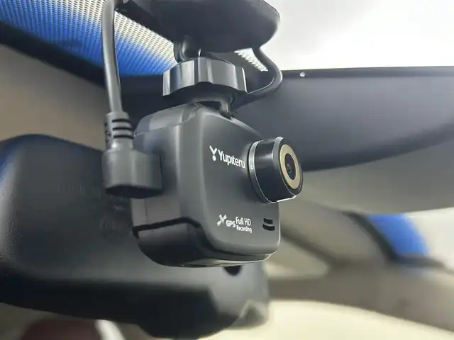 レクサス ＮＸ 300h バージョンL 埼玉県 2014(平26)年 7.8万km ソニッククォーツ パノラマムーンルーフ モデリスタ　3眼ヘッドライト　純正ナビ Bluetooth CD/DVD 電動リアゲート 電動格納シート 温シート 冷シート レザーシート レーダークルーズコントロール コーナーセンサー スペアキー HUD