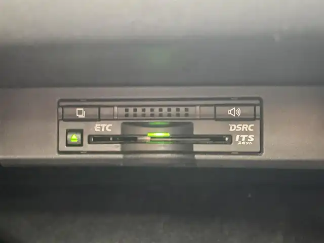 レクサス ＮＸ 300h バージョンL 埼玉県 2014(平26)年 7.8万km ソニッククォーツ パノラマムーンルーフ モデリスタ　3眼ヘッドライト　純正ナビ Bluetooth CD/DVD 電動リアゲート 電動格納シート 温シート 冷シート レザーシート レーダークルーズコントロール コーナーセンサー スペアキー HUD