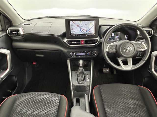 トヨタ ライズ Z 熊本県 2021(令3)年 3.9万km ブラックマイカメタリック 社外ナビ/バックカメラ/スマートアシスト/・衝突軽減ブレーキ/・先行車発進お知らせ/・車線逸脱警報/・オートハイビーム/・標識認識/・誤発進抑制機能/・ふらつき警報/前後ドライブレコーダー/シートヒーター/スペアキー/ステアリングスイッチ