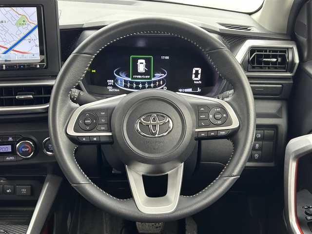 トヨタ ライズ Z 熊本県 2021(令3)年 3.9万km ブラックマイカメタリック 社外ナビ/バックカメラ/スマートアシスト/・衝突軽減ブレーキ/・先行車発進お知らせ/・車線逸脱警報/・オートハイビーム/・標識認識/・誤発進抑制機能/・ふらつき警報/前後ドライブレコーダー/シートヒーター/スペアキー/ステアリングスイッチ