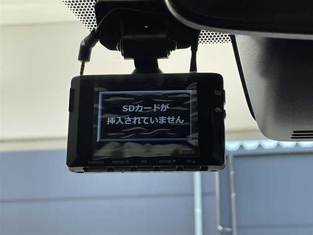 トヨタ ノア Si ダブルバイビーⅢ 滋賀県 2020(令2)年 4.6万km ホワイトパールクリスタルシャイン 純正9インチナビ/・フルセグTV/・Bluetooth/・CD/・DVD/バックカメラ/クルーズコントロール/前後ドライブレコーダー/両側パワースライドドア/ハーフレザーシート/ETC/オートライト/オートハイビーム/ＬＥＤヘッドライト/ＭＴモード付ＡＴ