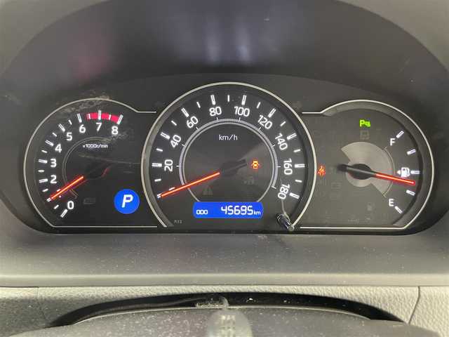 トヨタ ノア Si ダブルバイビーⅢ 滋賀県 2020(令2)年 4.6万km ホワイトパールクリスタルシャイン 純正9インチナビ/・フルセグTV/・Bluetooth/・CD/・DVD/バックカメラ/クルーズコントロール/前後ドライブレコーダー/両側パワースライドドア/ハーフレザーシート/ETC/オートライト/オートハイビーム/ＬＥＤヘッドライト/ＭＴモード付ＡＴ