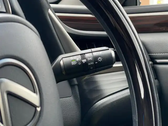 レクサス ＥＳ 300h 山梨県 2019(令1)年 4万km ソニッククォーツ 純正メモリナビ/フルセグ/Bluetooth/バックカメラ/三眼LED/SR/プリクラッシュ/レーダークルーズコントロール/LKA/BSM/ベージュ革/シートヒーター /ベンチレーション/リアサンシェード/ETC2.0/純正18インチAW