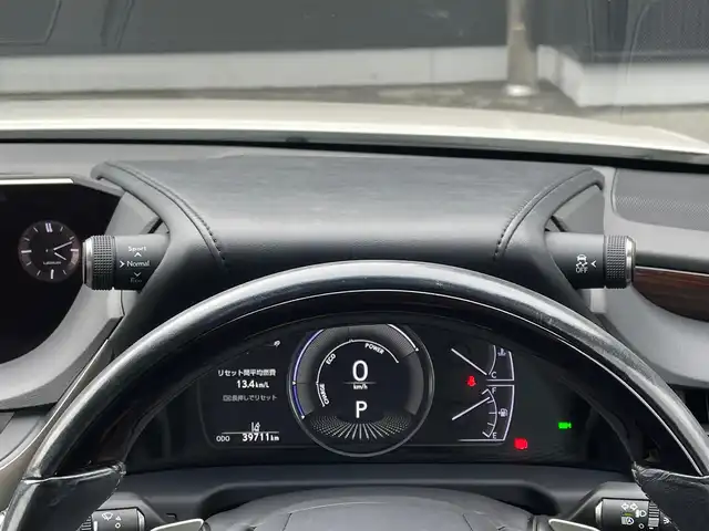 レクサス ＥＳ 300h 山梨県 2019(令1)年 4万km ソニッククォーツ 純正メモリナビ/フルセグ/Bluetooth/バックカメラ/三眼LED/SR/プリクラッシュ/レーダークルーズコントロール/LKA/BSM/ベージュ革/シートヒーター /ベンチレーション/リアサンシェード/ETC2.0/純正18インチAW