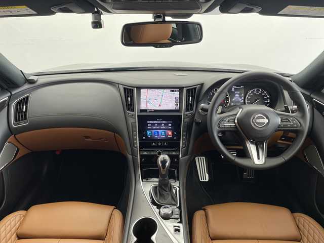 日産 スカイライン 400R 愛知県 2023(令5)年 1.2万km ＤグリーンＭ 法人ワンオーナー/カラーコードDAP ミッドナイトパープル（RM）/８インチ＆７インチツインディスプレイ純正ナビ/・フルセグ/・CD/DVD/・Bluetooth/・USB・AUX/インテリジェントアラウンドビューモニター/純正ドライブレコーダー/ビルトインETC/BOSEサウンドシステム/インテリジェントエマージェンシーブレーキ/後側方衝突防止支援システム/車線逸脱防止支援システム/インテリジェントクルーズコントロール/ハイビームアシスト・アクティブAFS/パーソナルドライビングポジションメモリーシステム/運転席・助手席パワーシート/シートヒーター/ウェッズスポーツアルミホイール