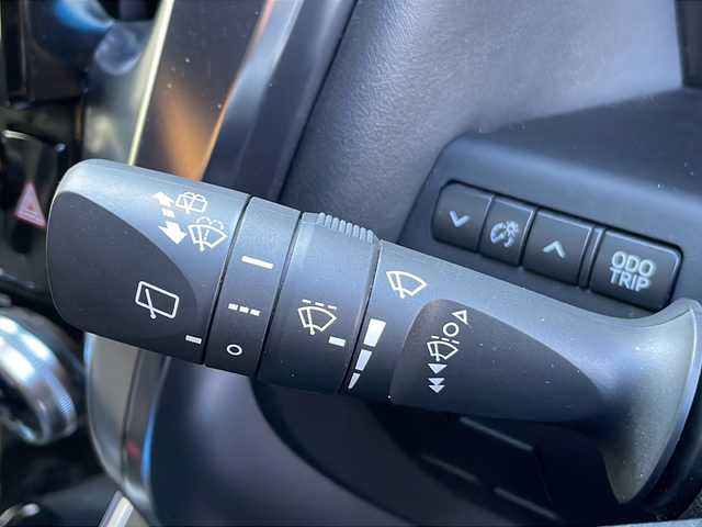 トヨタ アルファード S タイプゴールド 大阪府 2021(令3)年 3.2万km ホワイトパールクリスタルシャイン 純正メモリナビ/（CD/DVD/Bluetooth/Miracast/フルセグTV）/純正フリップダウンモニター/バックカメラ/サンルーフ/コーナーセンサー（前後）/アダクティブクルーズコントロール/レーンディパーチャーアラート/レーンキープアシスト/プリクラッシュセーフティー/ブラインドスポットモニター/横滑り防止装置/盗難防止装置/カーテンエアバッグ/デジタルインナーミラー/両側パワースライドドア/パワーバックドア/ハーフレザーシート/LEDヘッドライト/LEDフォグランプ/オートライト/オートマチックハイビーム/ビルトインETC/社外ウィンカーミラー/MODELLISTAスポイラー（フロント/リア）/ウォークスルー/前方ドライブレコーダー/純正18インチアルミホイール/純正フロアマット/ドアバイザー/プッシュスタート