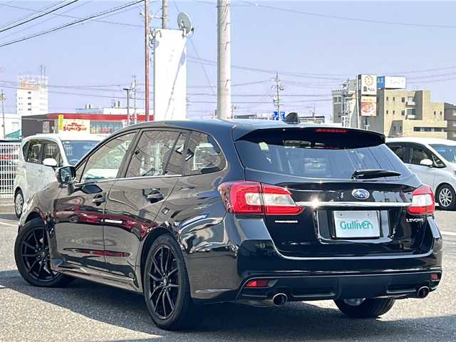 スバル レヴォーグ 1．6GT 岐阜県 2014(平26)年 13.5万km クリスタルブラックシリカ /社外カロッツェリア7インチSDナビ/(ワンセグTV/FM/AM/AUX)//バックカメラ//ドラレコ前//ビルトインETC//クルーズコントロール//インテリジェントドライブモード//パドルシフト//雨天感知式ワイパー//純正AW17インチスタッドレスタイヤ×4//ステアリングスイッチ//アイドリングストップ//スマートキー//スペアキー×1//HDMI//取説//保証書