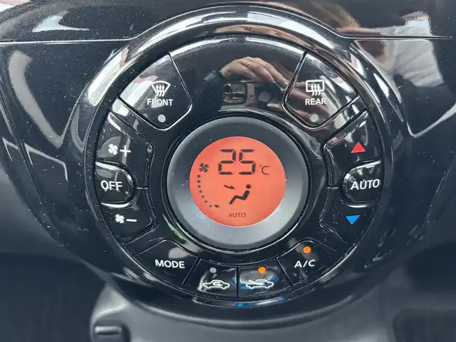 日産 ノート e－パワー X 宮城県 2017(平29)年 6.3万km ギャラクシーゴールド 登録時走行距離６２８３７ｋｍ/純正ナビ/・フルセグテレビ/・Bluetooth/・CD/DVD/・ＡＭ／ＦＭ/バックカメラ/インテリジェントＬＩ/オートライト/純正アルミホイール/衝突被害軽減ブレーキ/ウインカーミラー/電格ミラー