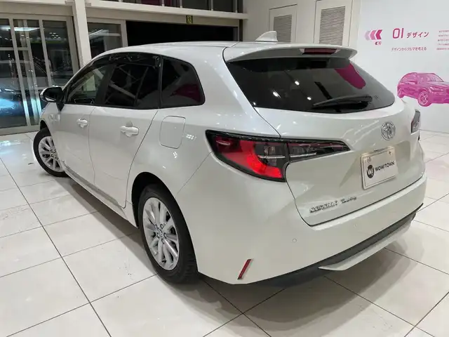 トヨタ カローラツーリング S 埼玉県 2019(令1)年 1.6万km ホワイトパールクリスタルシャイン トヨタセーフティーセンス　/ディスプレイオーディオ/　　BT/Apple Carplay　/バックカメラ　/レーダークルーズコントロール　/LEDオートライト　/純正16インチアルミホイール　/電子パーキング　/ステアリングスイッチ　/純正ETC