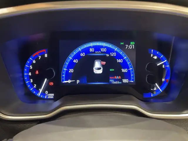 トヨタ カローラツーリング S 埼玉県 2019(令1)年 1.6万km ホワイトパールクリスタルシャイン トヨタセーフティーセンス　/ディスプレイオーディオ/　　BT/Apple Carplay　/バックカメラ　/レーダークルーズコントロール　/LEDオートライト　/純正16インチアルミホイール　/電子パーキング　/ステアリングスイッチ　/純正ETC
