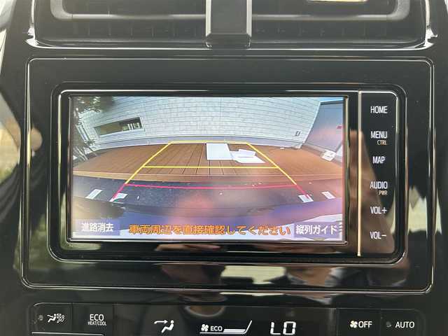 トヨタ プリウス Sツーリングセレクション 愛媛県 2019(平31)年 8.4万km 黒 モデリスタエアロ（フロント・サイド・リア）/純正ナビ（NSZT-W68T）/・Bluetooth/・CD/DVD/フルセグTV/バックカメラ/ETC/レザーシート/純正フロアマット/純正17インチAW/衝突軽減システム/レーンキープアシスト/オートライト/オートマチックハイビーム/コーナセンサー/スマートキー/スペアキー