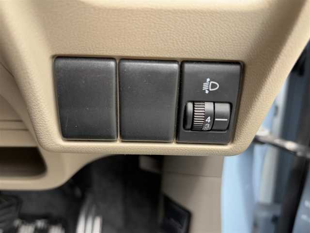 スズキ アルト F 徳島県 2012(平24)年 9.6万km エアブルーメタリック 社外ナビ【MDV-L300】/バックカメラ/ワンセグTV/CD/DVD/AC/ハロゲンヘッドライト/純正ホイールキャップ/ドアバイザー/リモコンキー/スペアキー