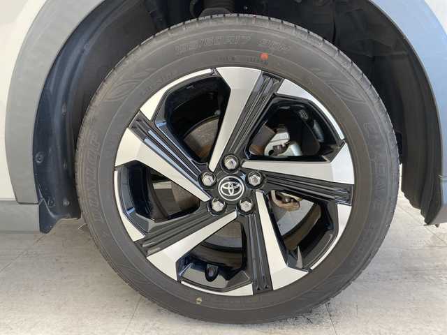トヨタ ライズ Z 愛知県 2023(令5)年 2.6万km スムースグレーマイカメタリック 純正７型ナビ/バックカメラ/レーダークルーズコントロール/シートヒーター/コーナーセンサー/純正アルミホイール/LEDヘッドライト/ＥＴＣ２．０/ブラインドスポットモニター/衝突軽減システム/ドライブレコーダー/Bluetooth/CD/DVD/ステアリングスイッチ/スマートキー/プッシュスタート