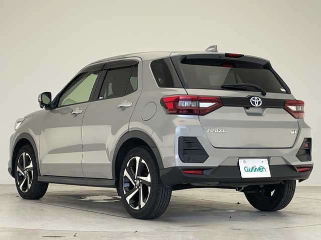 トヨタ ライズ Z 愛知県 2023(令5)年 2.6万km スムースグレーマイカメタリック 純正７型ナビ/バックカメラ/レーダークルーズコントロール/シートヒーター/コーナーセンサー/純正アルミホイール/LEDヘッドライト/ＥＴＣ２．０/ブラインドスポットモニター/衝突軽減システム/ドライブレコーダー/Bluetooth/CD/DVD/ステアリングスイッチ/スマートキー/プッシュスタート