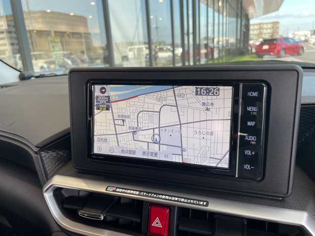 トヨタ ライズ Z 愛知県 2023(令5)年 2.6万km スムースグレーマイカメタリック 純正７型ナビ/バックカメラ/レーダークルーズコントロール/シートヒーター/コーナーセンサー/純正アルミホイール/LEDヘッドライト/ＥＴＣ２．０/ブラインドスポットモニター/衝突軽減システム/ドライブレコーダー/Bluetooth/CD/DVD/ステアリングスイッチ/スマートキー/プッシュスタート