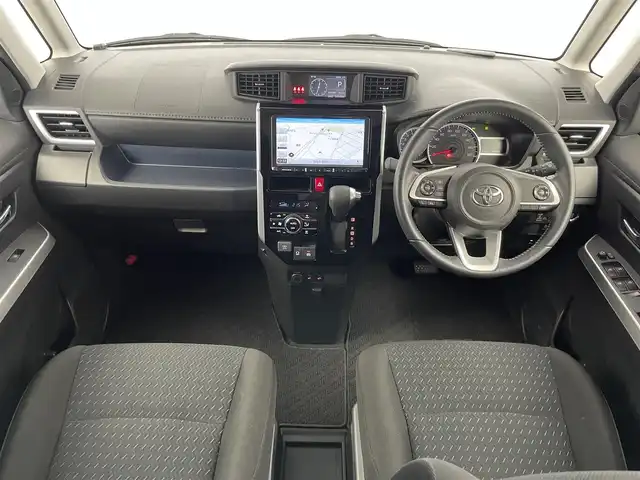 トヨタ ルーミー カスタムG－T 埼玉県 2021(令3)年 3.3万km パールホワイトⅢ 社９インチナビ　ＥＴＣ　前後ドライブレコーダー　シートヒーター　レーダークルーズコントロール　ＨＤＭＩ　両側パワースライドドア　純正アルミホイール　オートライト　スマートキー　ＬＥＤヘッドライト　ＴＶ