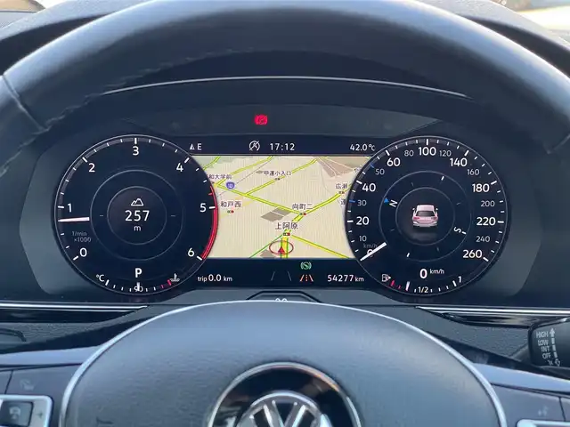フォルクスワーゲン パサート オールトラック TDI 4モーション アドバンス 山梨県 2020(令2)年 5.5万km オリックスホワイトマザーオブパールエフェクト 純正メモリナビ/　（CD/DVD/Bluetooth/USB）/AppleCarPlay/AndroidAuto/パノラマSR/360°カメラ/黒革/パワーシート/シートヒーター/ベンチレーション/ステアリングヒーター/プリクラッシュ/ACC/LKA/ブラインドスポットアシスト/前後PDC/パドルシフト/電動テールゲート/純正18インチAW/ETC2.0