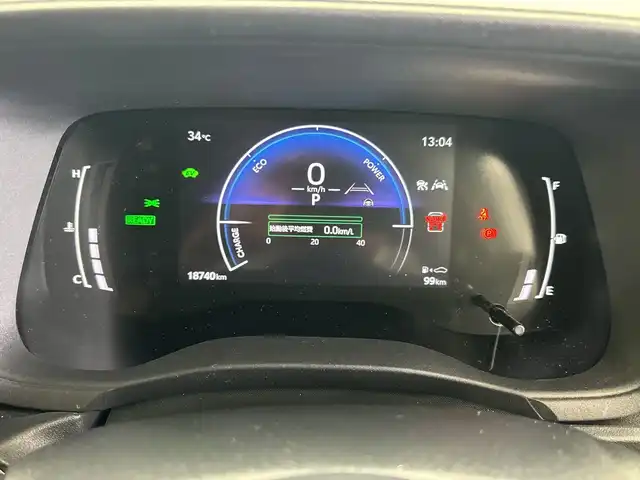 トヨタ シエンタ ハイブリッド Z 鹿児島県 2023(令5)年 1.9万km アーバンカーキ 純正10.5インチディスプレイオーディオ（ナビ機能付）/（AM/FM/Bluetooth/フルセグテレビ）/パノラミックビューモニター/フリップダウンモニター/トヨタセーフティセンス/・プリクラッシュセーフティ/・レーンキープアシスト/・レーダークルーズコントロール/・アダプティブハイビームシステム/・ロードサインアシスト/両側パワースライドドア/ビルトインETC/LEDオートライト/純正フロアマット/ブラインドスポットモニター/100V電源/スマートキー/スペアキー