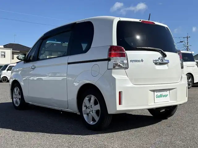 トヨタ スペイド G 大分県 2014(平26)年 5.1万km ホワイトパールクリスタルシャイン  ワンオーナー/ 社外メモリナビ/　・フルセグTV/　・BTオーディオ/　・CD/DVD再生/　・AM/FM/　・バックカメラ/ 片側パワースライドドア/ 運転席シートヒーター/ 横滑り防止装置/ ETC/ 12Vシガーソケット/ 純正フロアマット/ 電動格納ミラー/ KENWOODツィータースピーカー/ クラリオンサブウーファー/ 純正15インチアルミホイール/ ドアバイザー