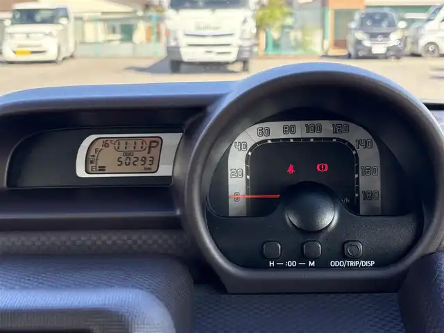 トヨタ スペイド G 大分県 2014(平26)年 5.1万km ホワイトパールクリスタルシャイン  ワンオーナー/ 社外メモリナビ/　・フルセグTV/　・BTオーディオ/　・CD/DVD再生/　・AM/FM/　・バックカメラ/ 片側パワースライドドア/ 運転席シートヒーター/ 横滑り防止装置/ ETC/ 12Vシガーソケット/ 純正フロアマット/ 電動格納ミラー/ KENWOODツィータースピーカー/ クラリオンサブウーファー/ 純正15インチアルミホイール/ ドアバイザー