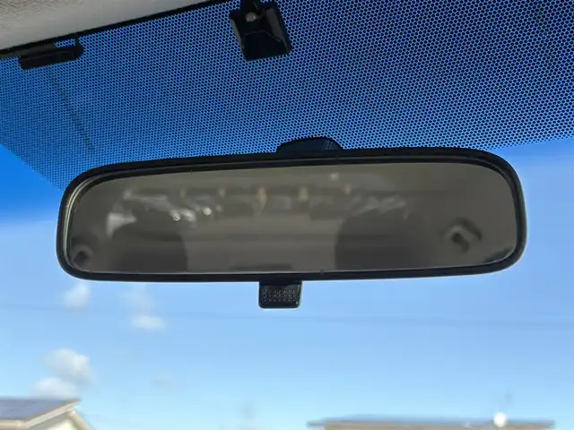 トヨタ スペイド G 大分県 2014(平26)年 5.1万km ホワイトパールクリスタルシャイン  ワンオーナー/ 社外メモリナビ/　・フルセグTV/　・BTオーディオ/　・CD/DVD再生/　・AM/FM/　・バックカメラ/ 片側パワースライドドア/ 運転席シートヒーター/ 横滑り防止装置/ ETC/ 12Vシガーソケット/ 純正フロアマット/ 電動格納ミラー/ KENWOODツィータースピーカー/ クラリオンサブウーファー/ 純正15インチアルミホイール/ ドアバイザー