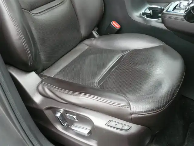 マツダ ＣＸ－８ XD Lパッケージ 静岡県 2017(平29)年 17.6万km マシーングレープレミアムM 純正メーカーオプションナビ/BOSEサウンドシステム/フルセグテレビ/Bluetooth/DVD再生/AUX・USB/全周囲カメラ/車間認知支援システム/スマートシティブレーキ/ブラインドスポット/レーンキープアシスト/交通標識認識システム/ドライバーアテンションアラート/ヘッドアップディスプレイ/レーダークルーズコントロール/THULEルーフキャリア/パワーバックドア/ステアリングヒーター/シートヒーター/パワーシート/レザーシート/オートライト/オートハイビーム/LEDヘッドライト/オートワイパー/ETC