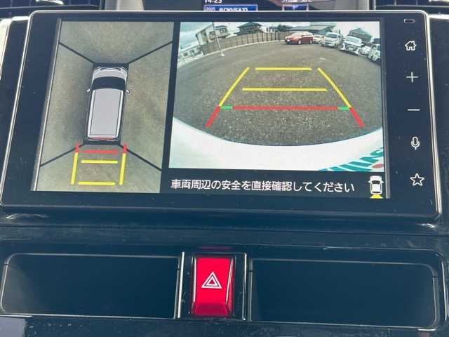トヨタ ルーミー カスタムG－T 千葉県 2022(令4)年 2.8万km パールホワイトⅢ 純正ディスプレイオーディオ/フルセグTV/Bluetooth/パノラミックビューモニター/モデリスタエアロ（フロント・サイド・リア）/前後コーナーセンサー/両側パワースライドドア/レーダークルーズコントロール/前席シートヒーター/スマートアシスト３/衝突警報機能/衝突回避支援ブレーキ機能/誤発進抑制制御機能/車線逸脱警報機能/車線逸脱抑制制御機能/路側逸脱警報機能/ふらつき警報/先行車発進お知らせ/標識認識機能/レーンキープコントロール/リヤクロストラフィックアラート/オートハイビーム/ウィンカーミラー/プッシュスタート/スマートキー/電動パーキングブレーキ/オートホールドブレーキ/LEDヘッドライト/純正アルミホイール/純正フロアマット