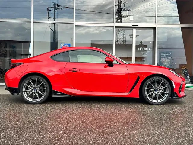 スバル ＢＲＺ S 富山県 2021(令3)年 5.9万km 赤 MT車/社外ナビ/フルセグテレビ/Bluetooth接続/USB接続/DVD/CD再生/バックカメラ/クルコン/プッシュスタート/D/N席シートヒーター/デュアルAAC/ETC/横滑り防止