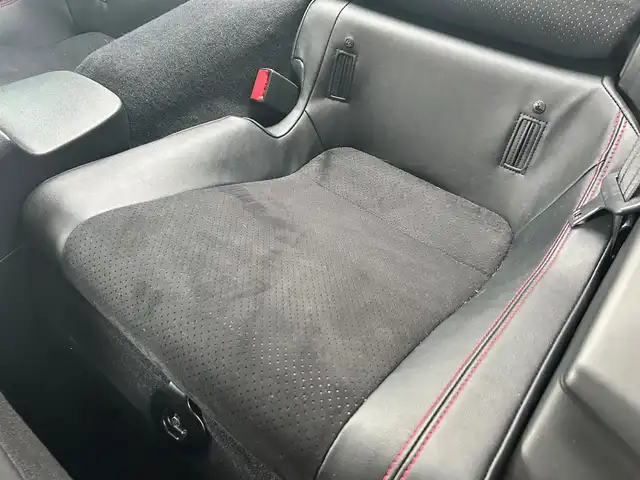 スバル ＢＲＺ S 富山県 2021(令3)年 5.9万km 赤 MT車/社外ナビ/フルセグテレビ/Bluetooth接続/USB接続/DVD/CD再生/バックカメラ/クルコン/プッシュスタート/D/N席シートヒーター/デュアルAAC/ETC/横滑り防止