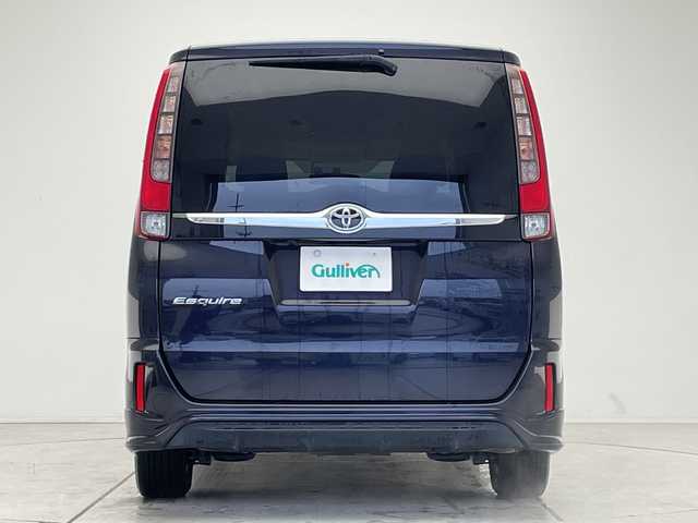 トヨタ エスクァイア Xi 愛知県 2015(平27)年 8.5万km スパークリングブラックパールクリスタルシャイン 純正ナビ/フリップダウンモニター/両側パワースライドドア/バックカメラ/純正アルミホイール/LEDヘッドライト/オートライト/ドライブレコーダー/ETC/フルセグ/CD DVD/Bluetooth/ステアリングスイッチ/スマートキー/プッシュスタート